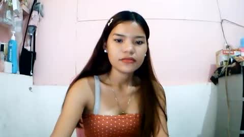 sweet01pinay captura de la sala en vivo en Chaturbate