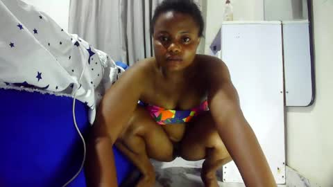 sweet_ebonycum снимок онлайн-комнаты на Chaturbate