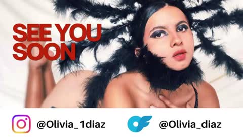 sweet_olivia1 live room snapshot on Chaturbate