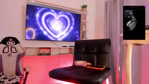 sweetest_ivonny captura da sala ao vivo na Chaturbate