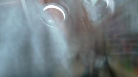 sweetlove_243 live room snapshot on Chaturbate