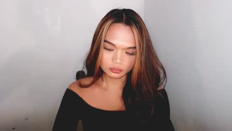 sweetmikaela20 captura de la sala en vivo en Chaturbate