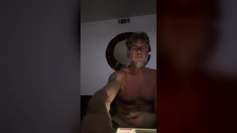 tallahasman live room snapshot on Chaturbate