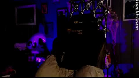 theehhteam Momentaufnahme des Live-Raums auf Chaturbate