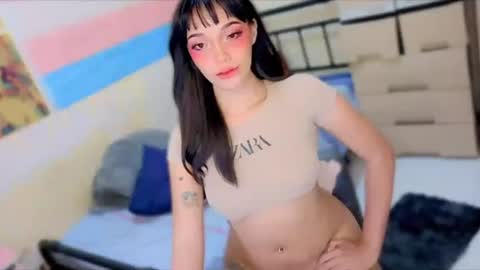 thegirlnamedanica captura da sala ao vivo na Chaturbate