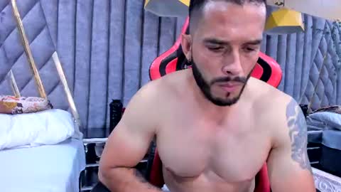 therockone_1 Momentaufnahme des Live-Raums auf Chaturbate