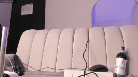 tianna_rossi captura de la sala en vivo en Chaturbate