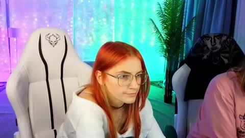 tiffany_054 captura de la sala en vivo en Chaturbate