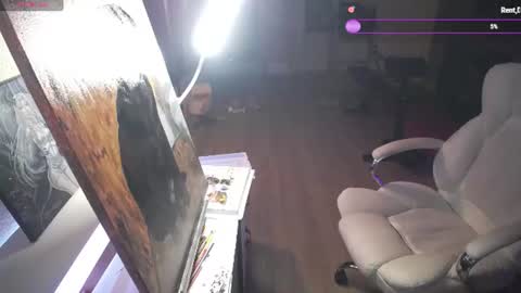 tinykylie momentopname van live room op Chaturbate