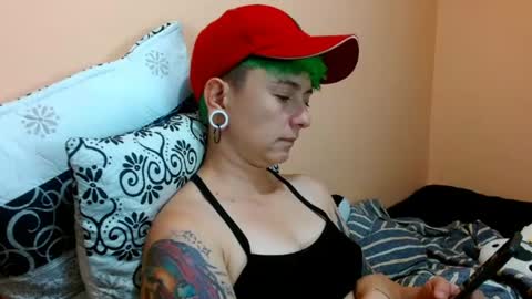 tomboyblue live room snapshot on Chaturbate