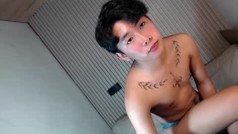 totalbabe1x captura de la sala en vivo en Chaturbate