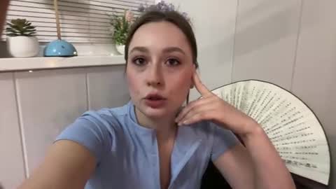 trangbouthillette captura de la sala en vivo en Chaturbate
