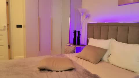 trophy_x_wife Momentaufnahme des Live-Raums auf Chaturbate