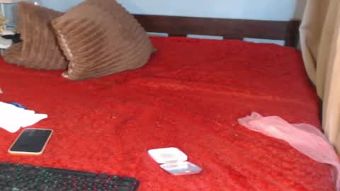 ts_slutgirl2021 Momentaufnahme des Live-Raums auf Chaturbate