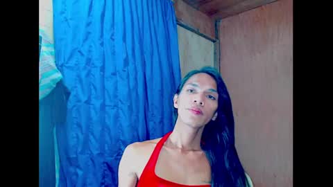 ur_prescious_xxx momentopname van live room op Chaturbate