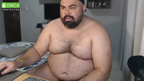 urs4o снимок онлайн-комнаты на Chaturbate
