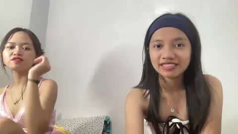 urshamegirl4you captura da sala ao vivo na Chaturbate