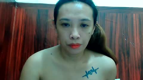 ursweetiepie04 Momentaufnahme des Live-Raums auf Chaturbate