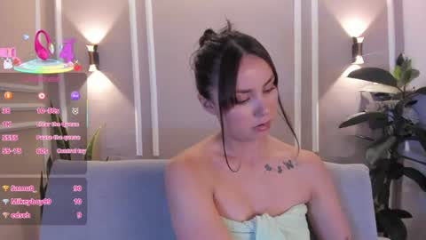 valerylia live room snapshot on Chaturbate