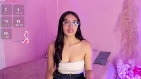 valk_diaz captura da sala ao vivo na Chaturbate
