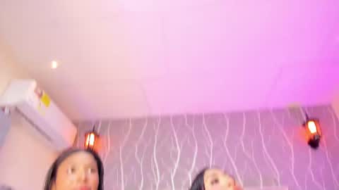 vanessa_guzman1 Momentaufnahme des Live-Raums auf Chaturbate