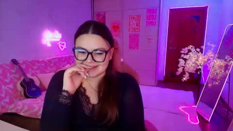 vanessabakster live room snapshot on Chaturbate