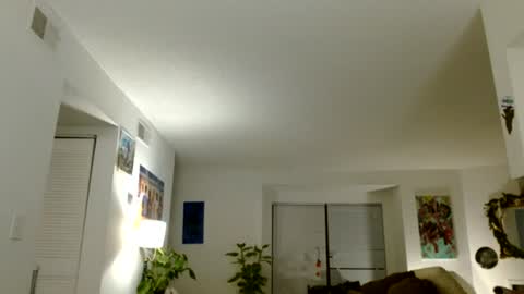 vanillywafer live room snapshot on Chaturbate