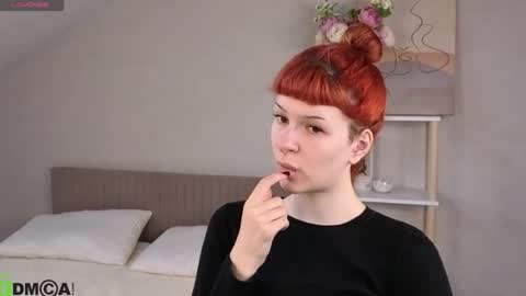 victoria_laneee снимок онлайн-комнаты на Chaturbate