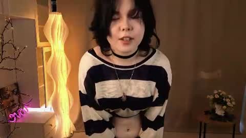 vikiketterling снимок онлайн-комнаты на Chaturbate