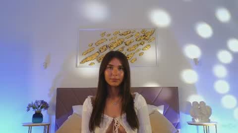 violetta_finch Momentaufnahme des Live-Raums auf Chaturbate