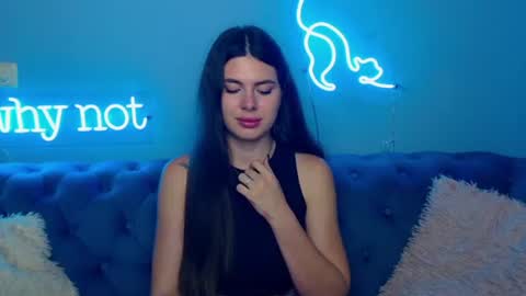 viollinalv Momentaufnahme des Live-Raums auf Chaturbate