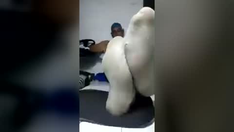 waltherfeet_ captura de la sala en vivo en Chaturbate