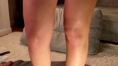wellicaren live room snapshot on Chaturbate