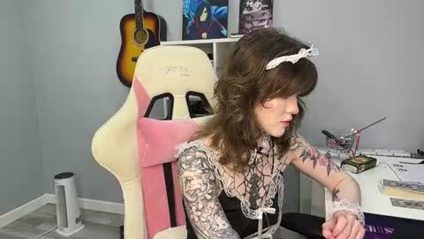 winacross live room snapshot on Chaturbate