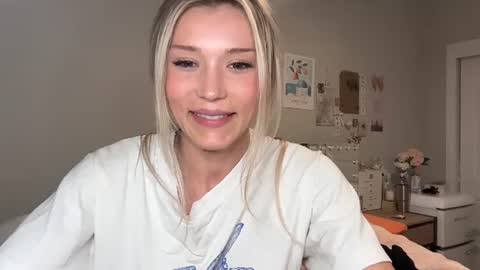 xoxoamberr Momentaufnahme des Live-Raums auf Chaturbate