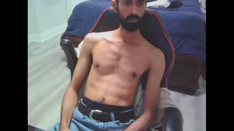 xwuvzyew Momentaufnahme des Live-Raums auf Chaturbate