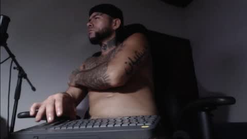 yanka_maxx captura de la sala en vivo en Chaturbate
