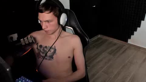 yoi_aji Momentaufnahme des Live-Raums auf Chaturbate