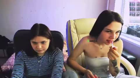your_megan_ Momentaufnahme des Live-Raums auf Chaturbate