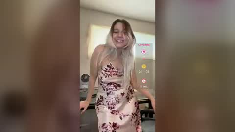 yourfriendlypsychopaths captura de la sala en vivo en Chaturbate