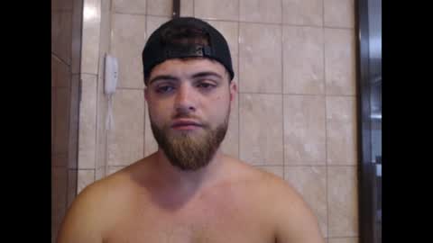 yourmisterdom live room snapshot on Chaturbate