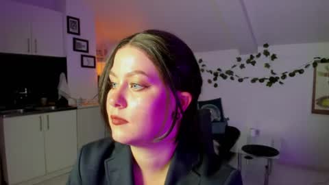yummylana captura de la sala en vivo en Chaturbate