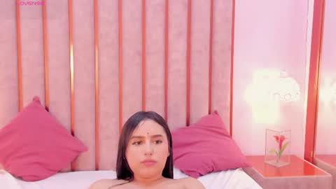 zoe_monrow captura de la sala en vivo en Chaturbate