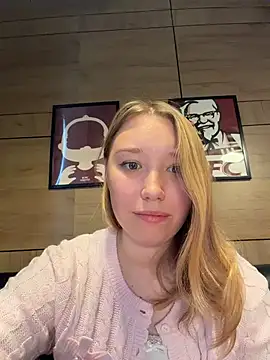 -NaughtyAngel- Momentaufnahme des Live-Raums auf Stripchat