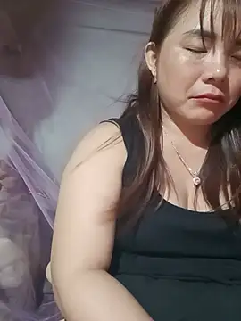 -Nibi- momentopname van live room op Stripchat
