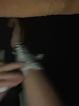 -Nolyn- снимок онлайн-комнаты на Stripchat