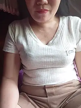 -Titin- captura da sala ao vivo na Stripchat