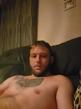 10AlphaPapa01 momentopname van live room op Stripchat