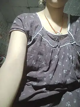 18year_shilpi live room snapshot on Stripchat