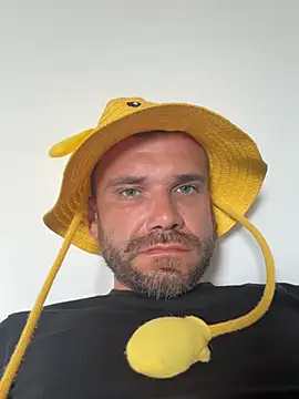 69Expert69 captura de la sala en vivo en Stripchat